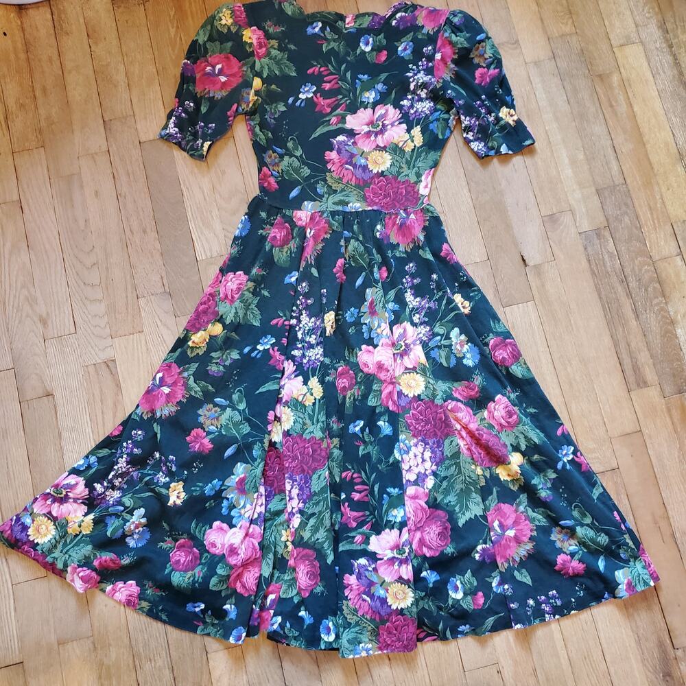 Vintage 80's Forest Green Floral A Line Fit and Flare Half Sleeve Midi Dress - Picture 12 of 12